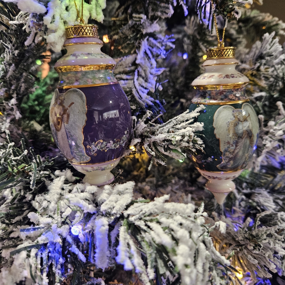Bradford Heirloom Elegant Holiday Ornaments Set - Purple and Green